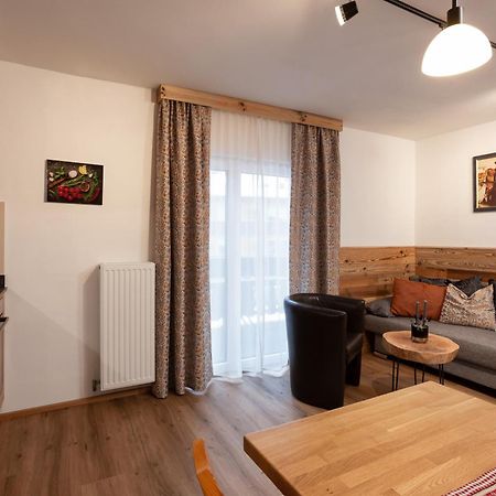 Ella'S Apartment Fusch an der Grossglocknerstrasse Luaran gambar