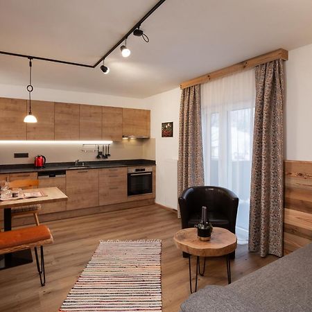 Ella'S Apartment Fusch an der Grossglocknerstrasse Luaran gambar
