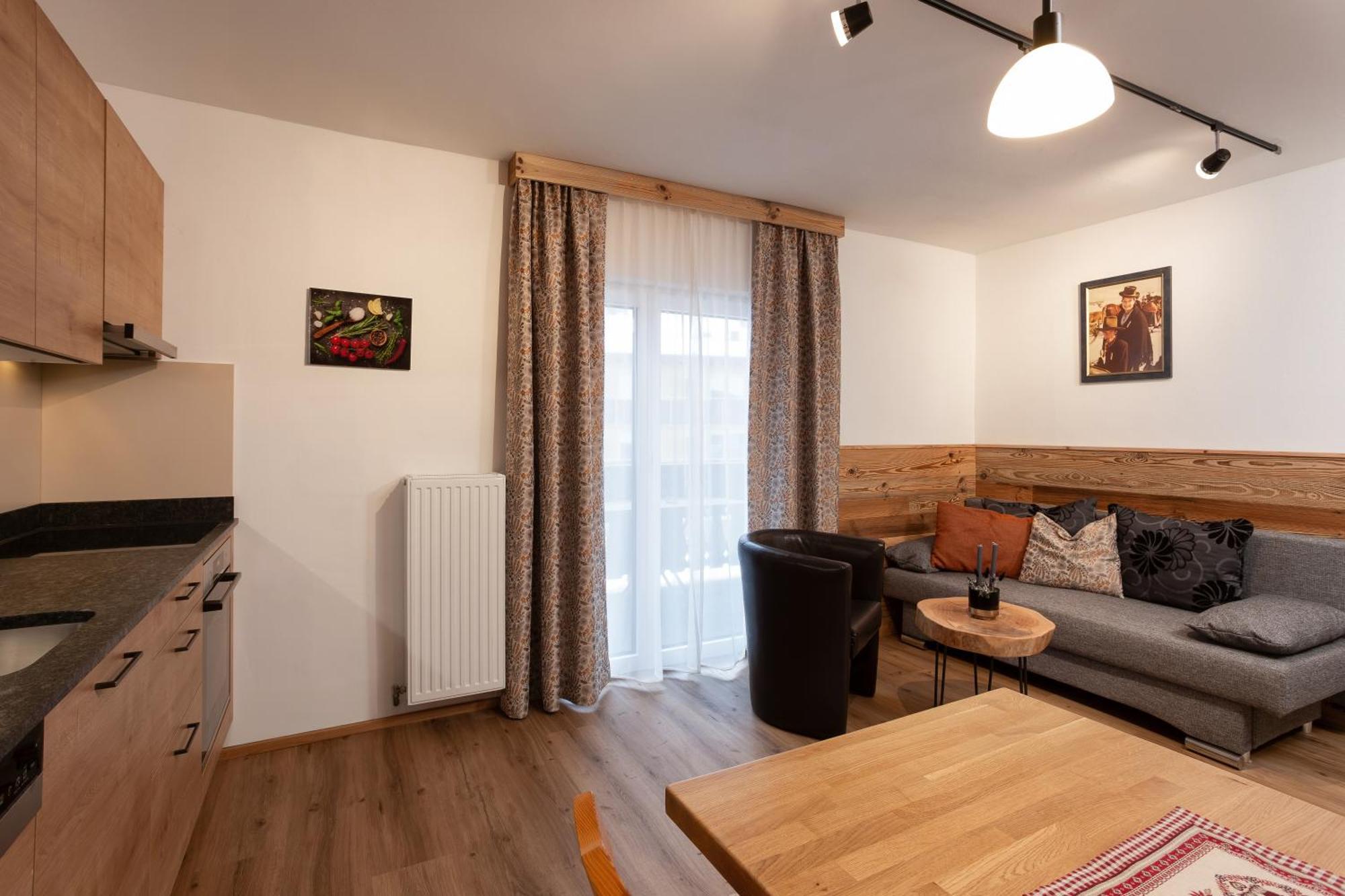 Ella'S Apartment Fusch an der Grossglocknerstrasse Luaran gambar
