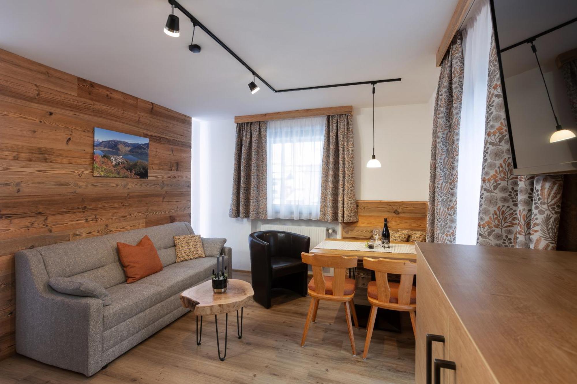 Ella'S Apartment Fusch an der Grossglocknerstrasse Luaran gambar